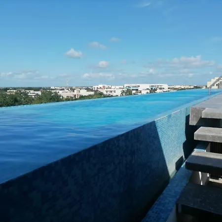 Apartahotel Mya, Elle&elena Residences *