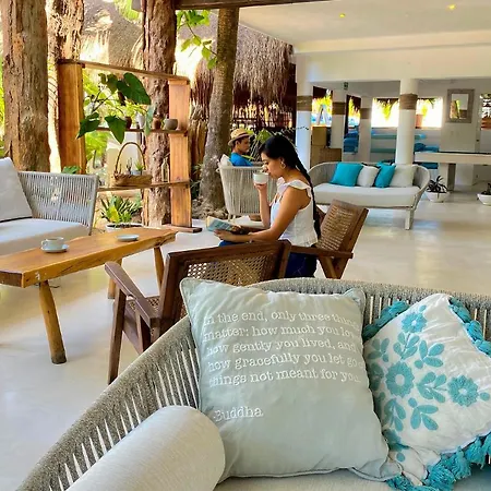 Tulum- &
