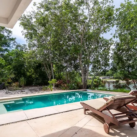 Country Club Private With Pool 18 People *