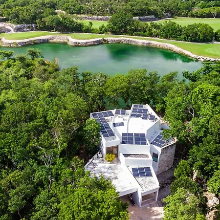 Country Club Private With Pool 18 People Villa Tulum