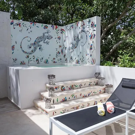 Villa Luxury Private , Private Pool, Private Garden, Jacuzzi, 24hours Security Tulum