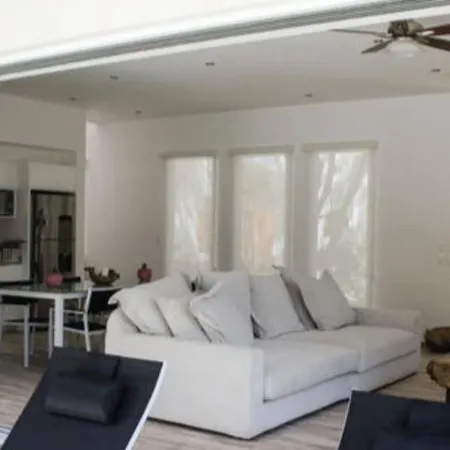 Luxury Private , Private Pool, Private Garden, Jacuzzi, 24hours Security Villa Tulum