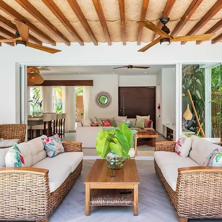 Ek'balam & Flamingo, Luxury Villas, Private Pool, Private Garden, Jacuzzi, 24h Security *