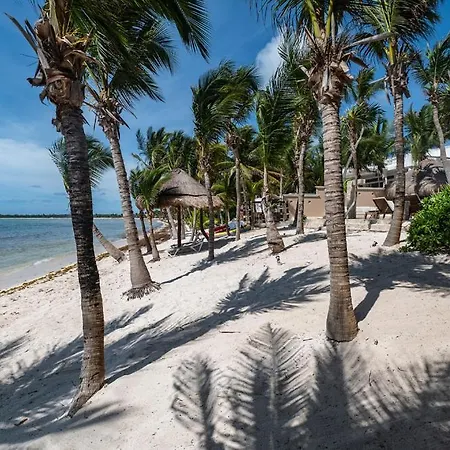 Mansion In Soliman Bay For 34 Guests!