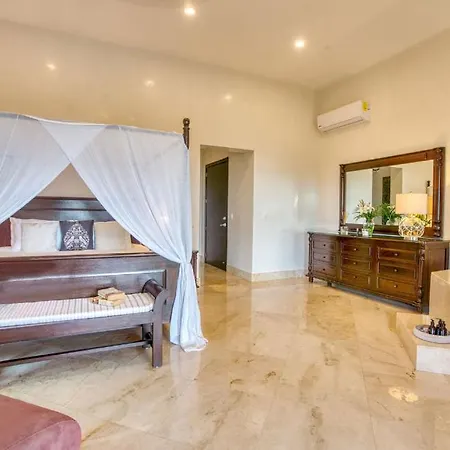 Mansion In Soliman Bay For 34 Guests! Сasa de vacaciones