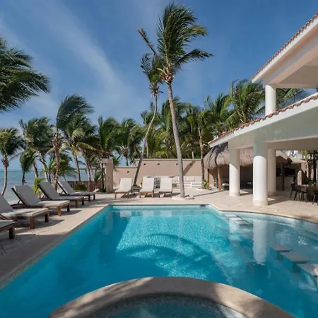 Mansion In Soliman Bay For 34 Guests! Сasa de vacaciones