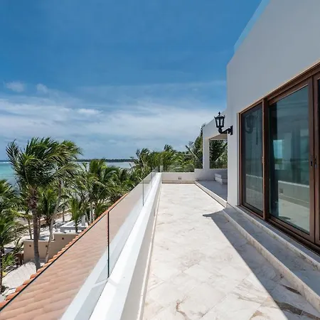 Сasa de vacaciones Mansion In Soliman Bay For 34 Guests!