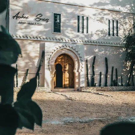 Hotel Ambre & Epices Jungle & 4*