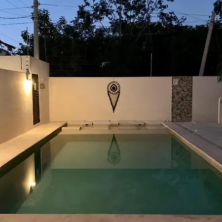 Tua Large Comfortable Pool Parking Space Apartment