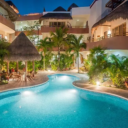 Spacious Penthouse With Private Rooftop In Gated Community Tulum