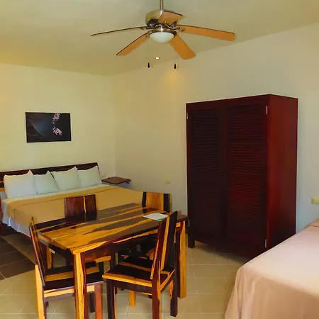 Hotel Xibalba Dive Center Tulum
