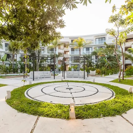 Your Place In With Pool, Gym And Coworking Apartment Tulum
