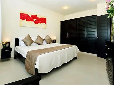 Apartment Palms