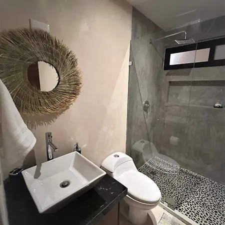 Room In Studio - Stylish And Bright Studio Near The Pool Guest house Tulum