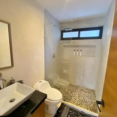 Guest house Room In Studio - Charming And Bright Studio *