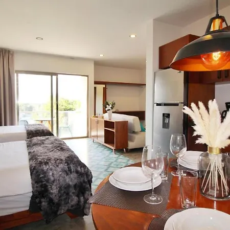 Guest house In Studio - Luxury Suites La Veleta *
