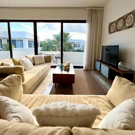 Amazing Luxury Penthouse With Sunset,sunrise View, Private Jacuzzi And Rooftop Pool *