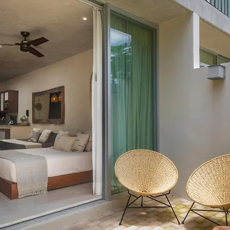 Premium With Direct Pool Access Near Calle 7 Apartment *