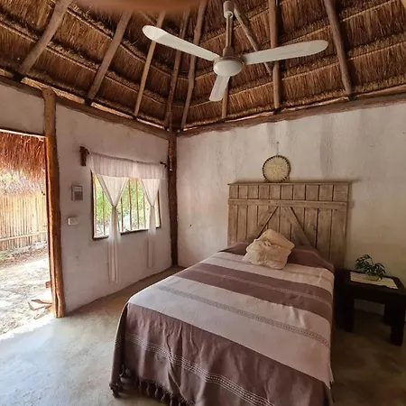 Bed & Breakfast Aldea Yuyu *