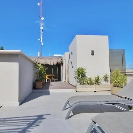 In Studio - Luxury Suites La Veleta Guest house *