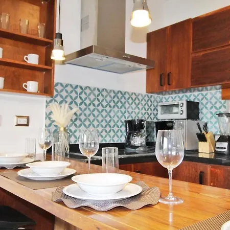 In Studio - Luxury Suites La Veleta Guest house