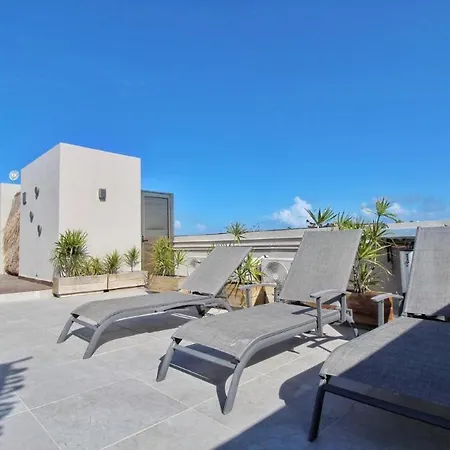In Studio - Luxury Suites La Veleta Guest house