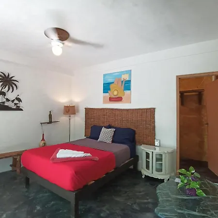 Primitive Selfcheck-in Adults Only 2* Tulum
