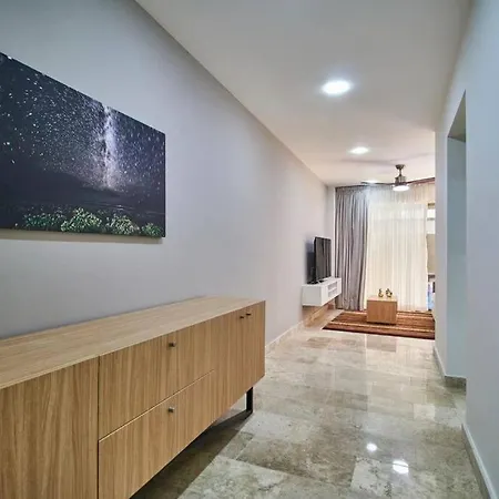 Sherlock - Swim Up & Gym & Club Access Apartment Tulum