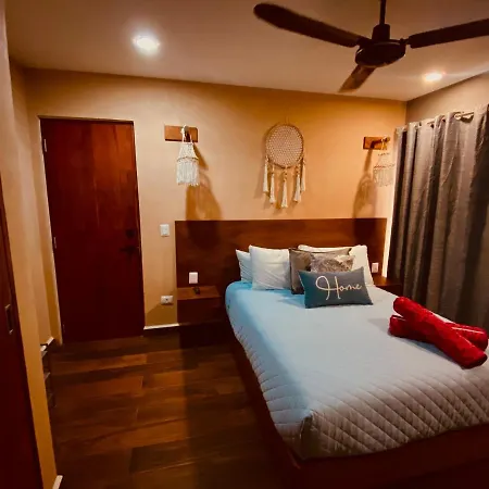 Hotel Taanah