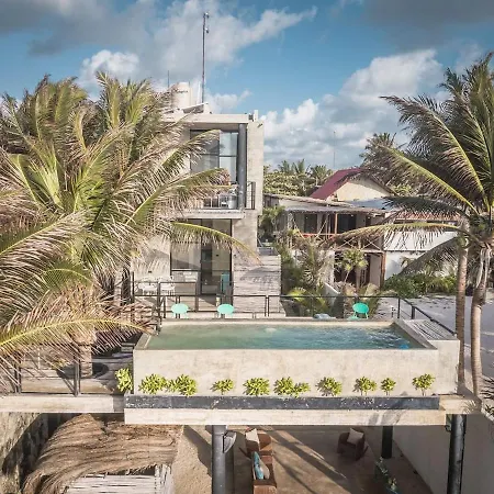 Rocky In Walking Distance To Papaya Project! * Tulum