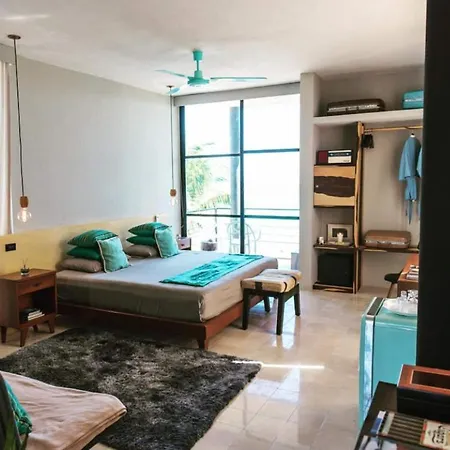 Holiday home Rocky In Walking Distance To Papaya Project!