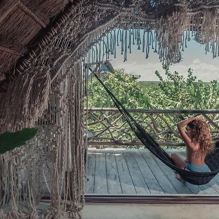 Hidden Treehouse Eco-hotel 4* Tulum