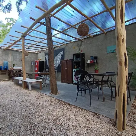 Guest house Primitive Selfcheck-in Adults Only Tulum