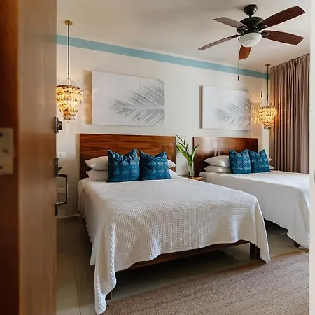 Hotel Caribena 3*