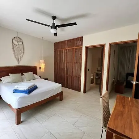 Apartment Jungle View 2bed 2bath Condo/ Wi-fi/ Pool/ Gym *
