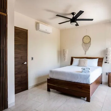 Apartment Penthouse En La Veleta Con Alberca Privada *