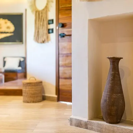 Beautiful 2 Bedroom In In Maha Apartment