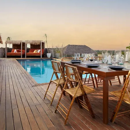 Hotel Aluna 5*