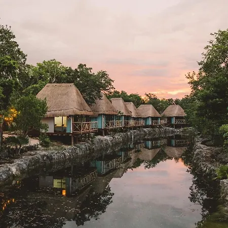 Hotel Zamna Eco-lodge