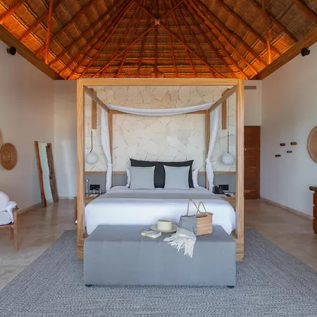Hotel Tago By G 5*