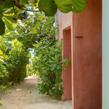 Tago By G Tulum