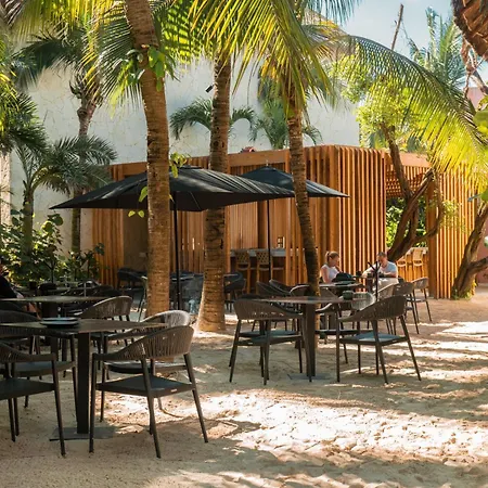 Tago By G Hotel 5*