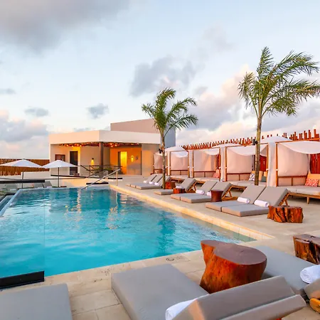 Aloft 4* Tulum