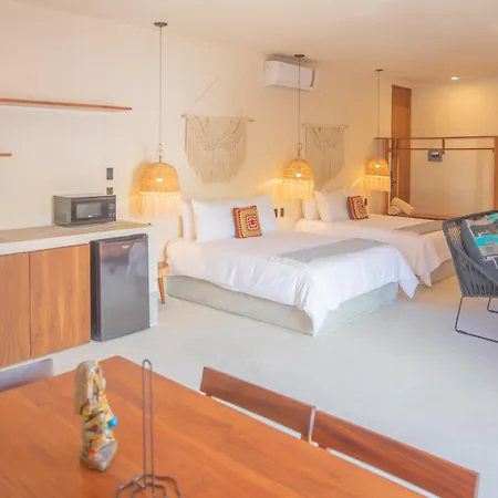 Hotel Nu & Club