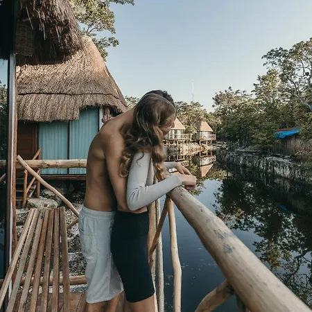Zamna Eco-lodge *