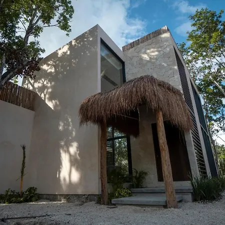 Xuncari En El Corazon De La Selva Villa Tulum