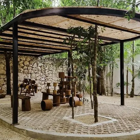 Aparthotel En Tulum, La Veleta.