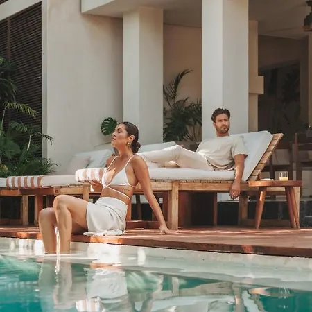 Lucky Duck Dt Tulum