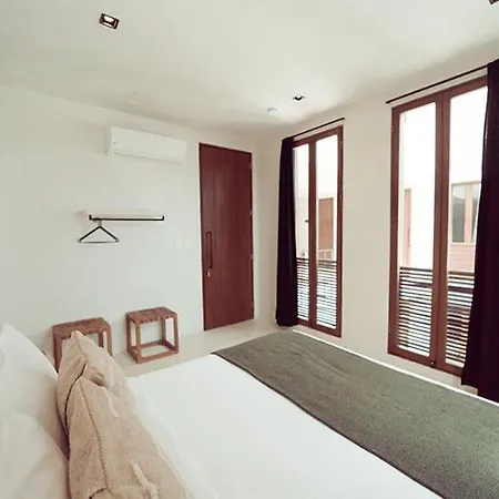 Hotel Lucky Duck Dt 4*