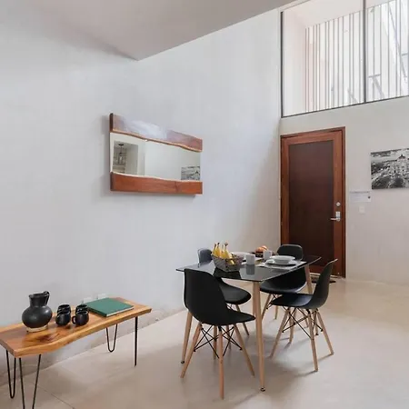 Lovely 2-bed In With Private Pool Apartamento